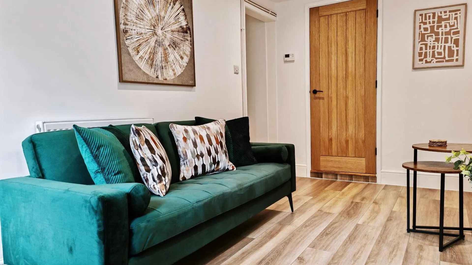 Contractor-Friendly 2-Bed Apartment - Fast Wifi And Free Overnight Parking Exeter Regno Unito